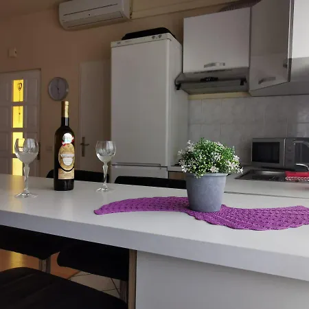 Zuzana * Baška Voda
